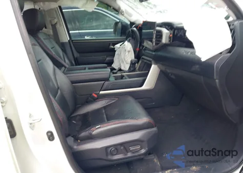 2022 Toyota Tundra Sr z USA, uszkodzony, nr VIN 5TFLA5DB2NX001314